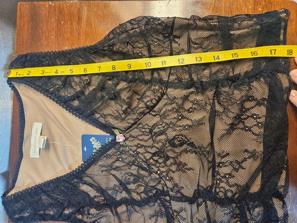 Monteau Los Angeles Black Lace Ruched Two-Piece Set Dress - Picture 6 of 9